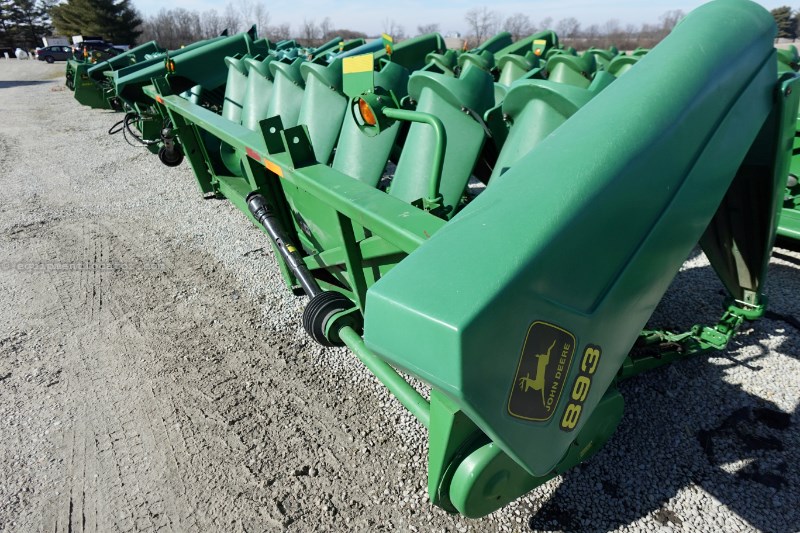 2003 John Deere 893 Image 10