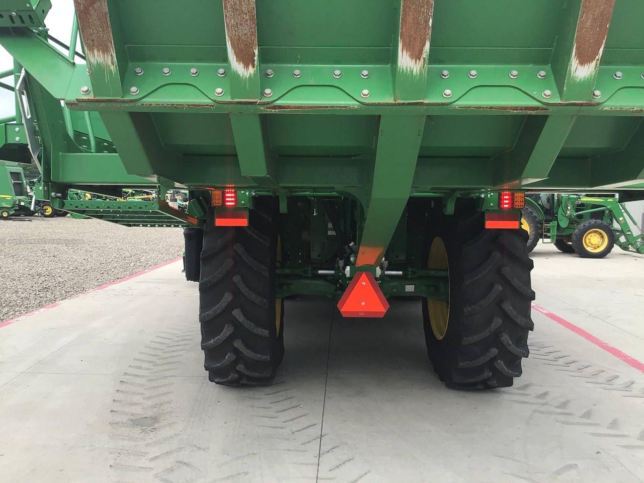 2022 John Deere CP770 Image 10