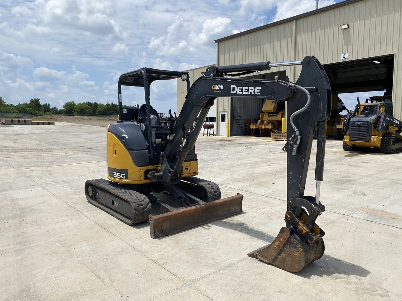 2019 John Deere 35G Image 10