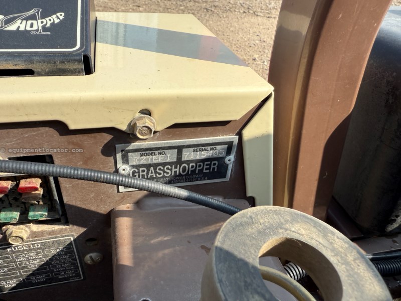 2021 Grasshopper 727 Image 10