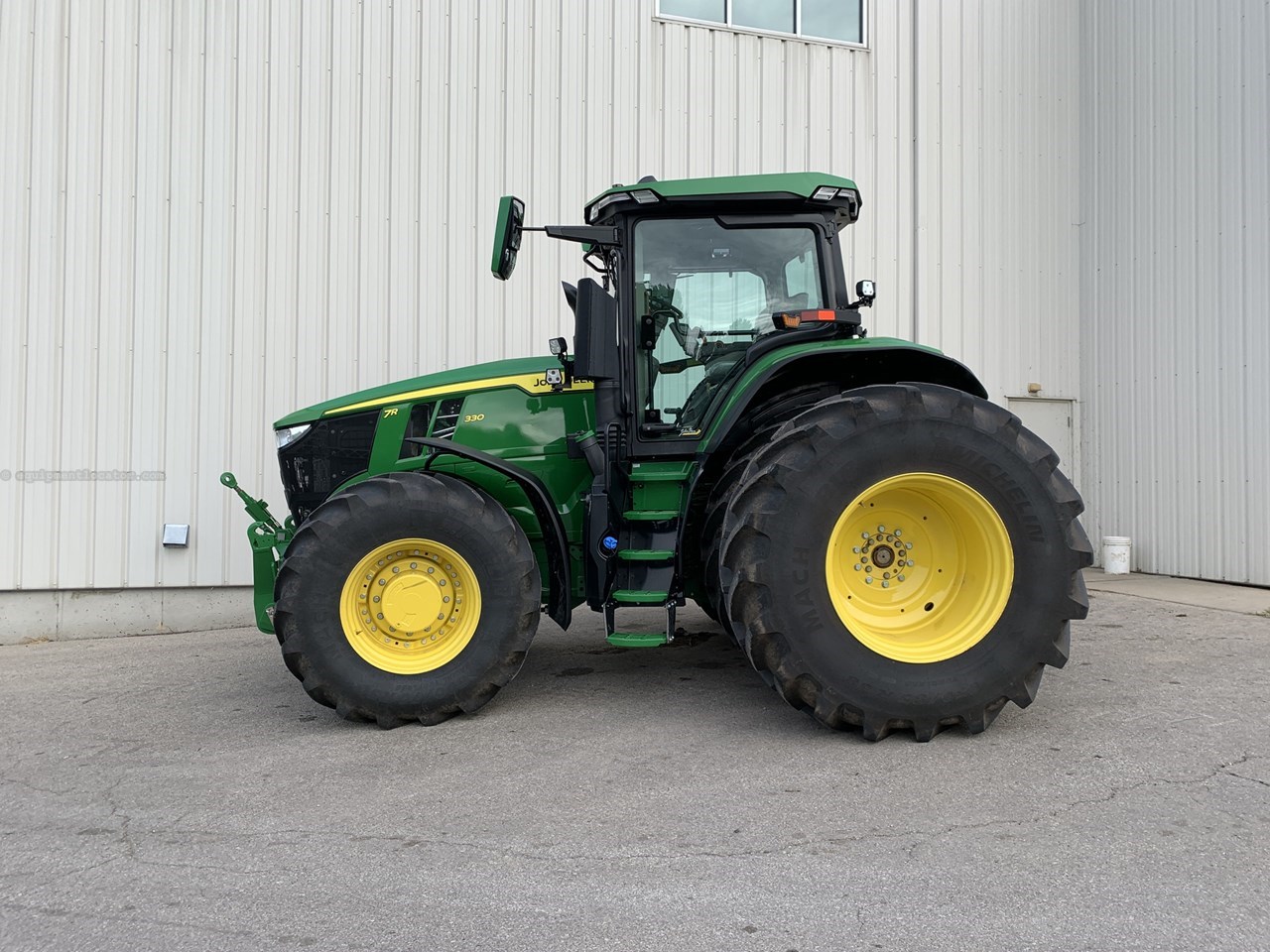 2023 John Deere 7R 330 Tractor - Row Crop For Sale in Hortonville Wisconsin