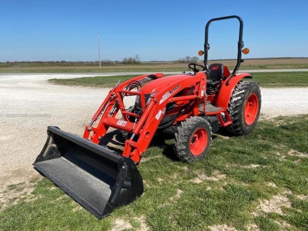 Kioti DK6020SE HST - 58 HP Image 4