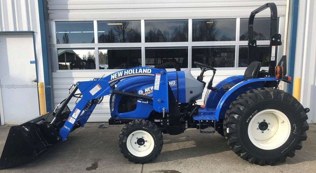 2023 New Holland Workmaster™ Compact 25-40 Series 35 Image 1