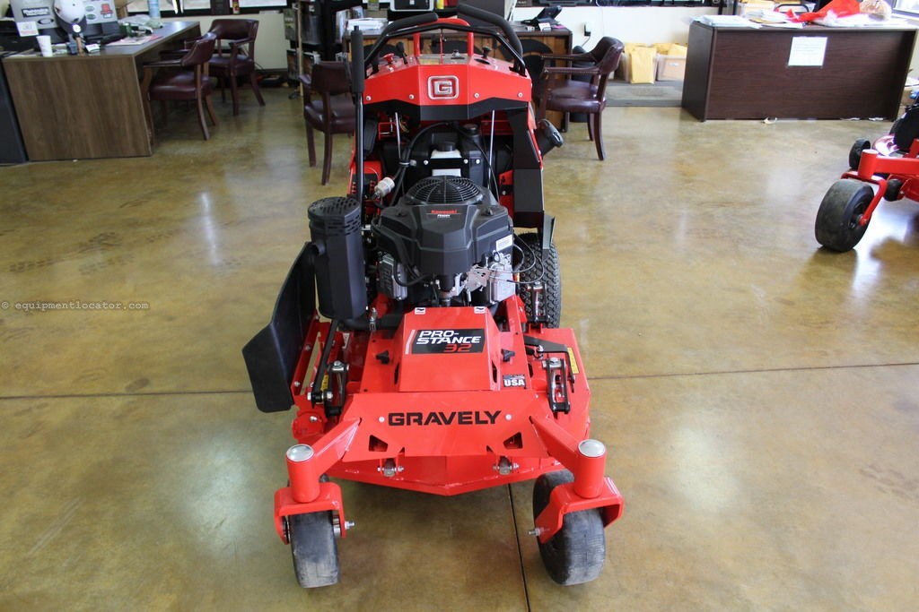Gravely Pro Stance 32 (994157) Image 1