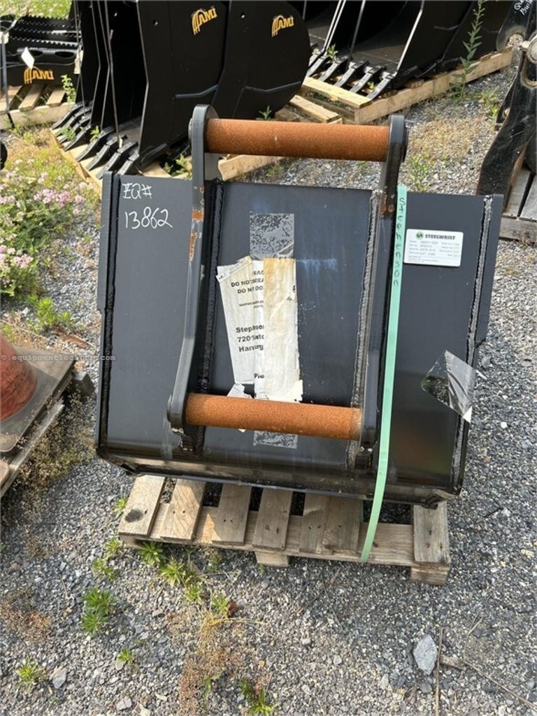 2022 Other 28 IN DIGGING BUCKET Image 4