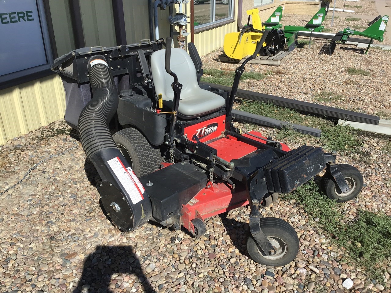 2009 Gravely ZT 2552HD Image 1