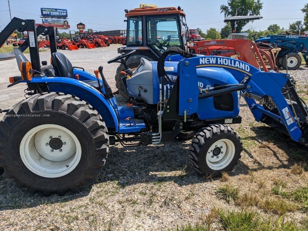 2020 New Holland Workmaster™ Compact 25/35/40 Series 35 Image 1
