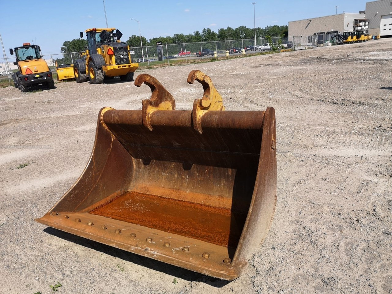 2019 John Deere 300G LC Image 19