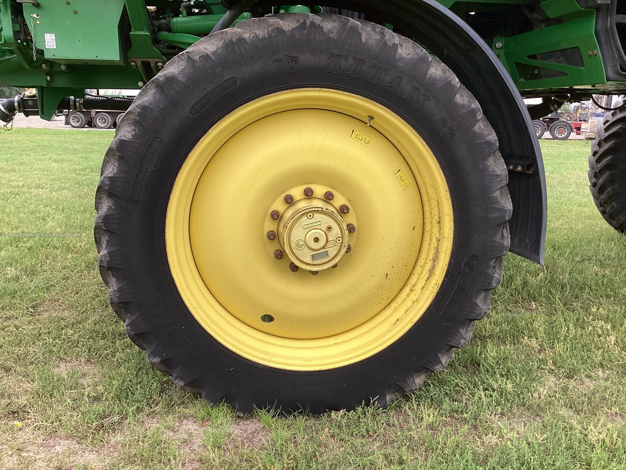 2015 John Deere R4038 Image 22
