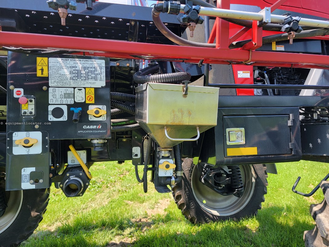 2019 Case IH 3240 Image 3