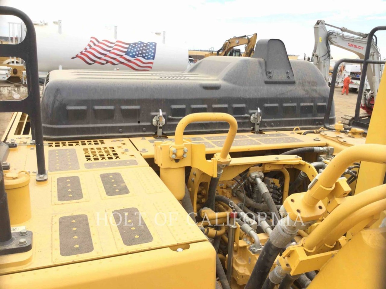 2018 Komatsu PC360LC-11 Image 15