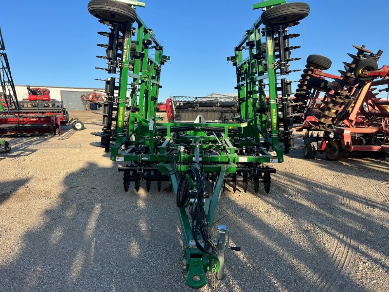 2022 Great Plains 8326 DV Image 2