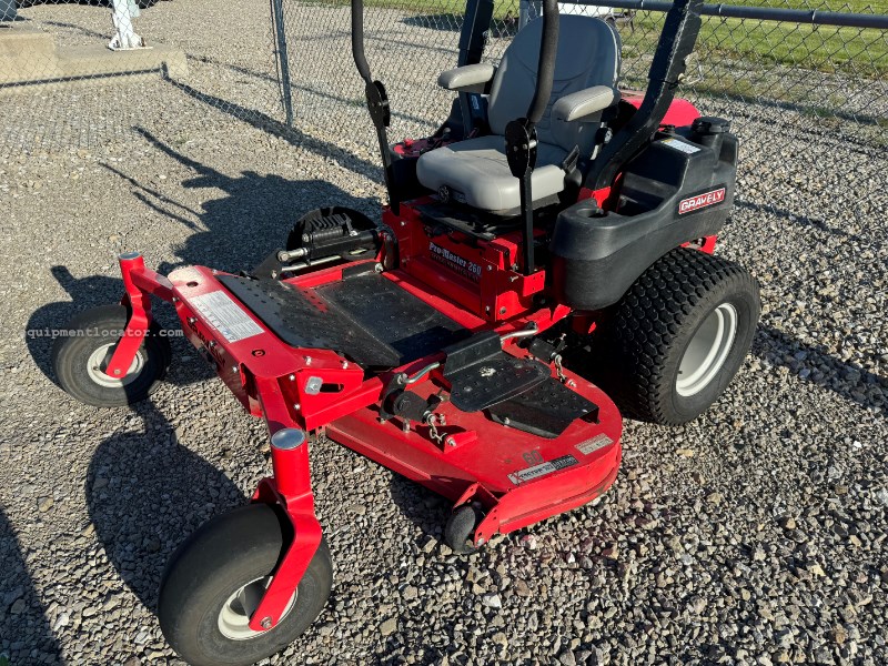 2012 Gravely 260 Image 1