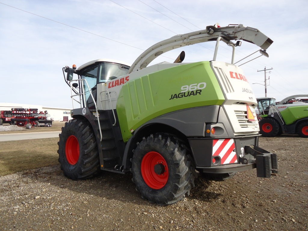 2014 CLAAS 960 Image 3