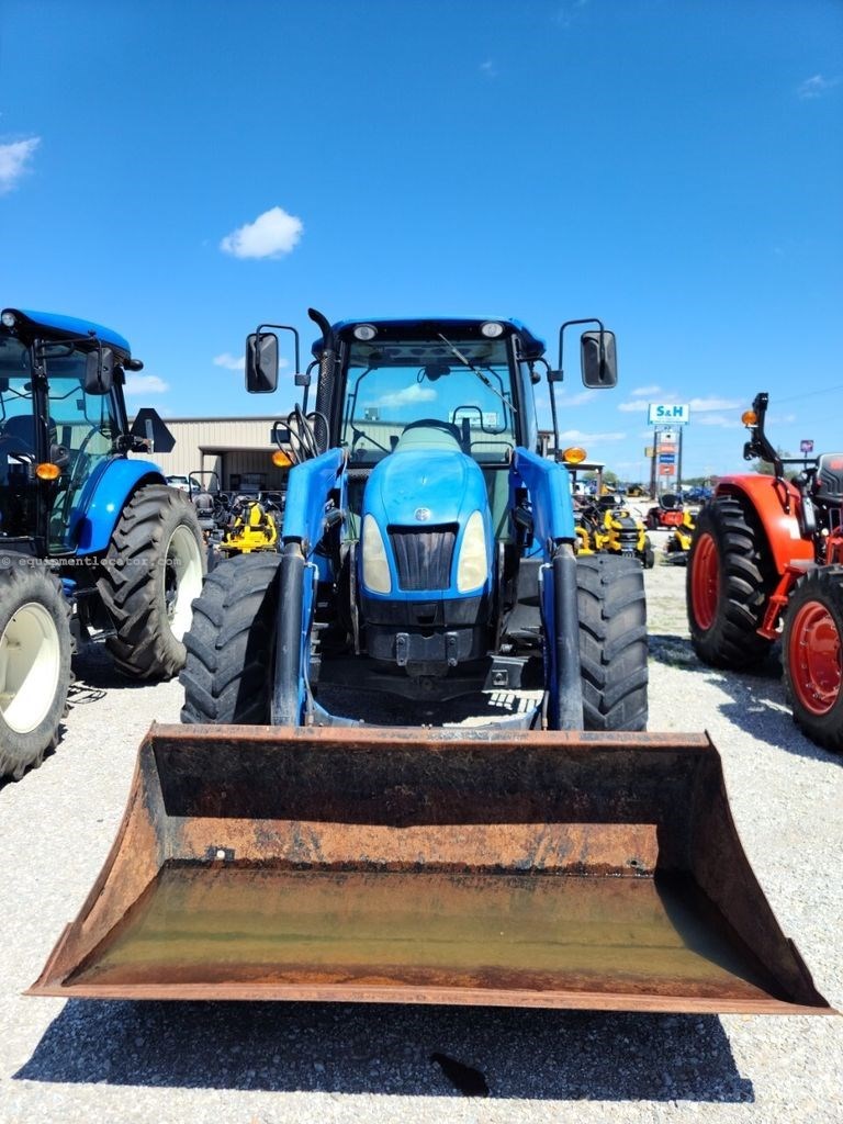 2006 New Holland T5070 Image 1