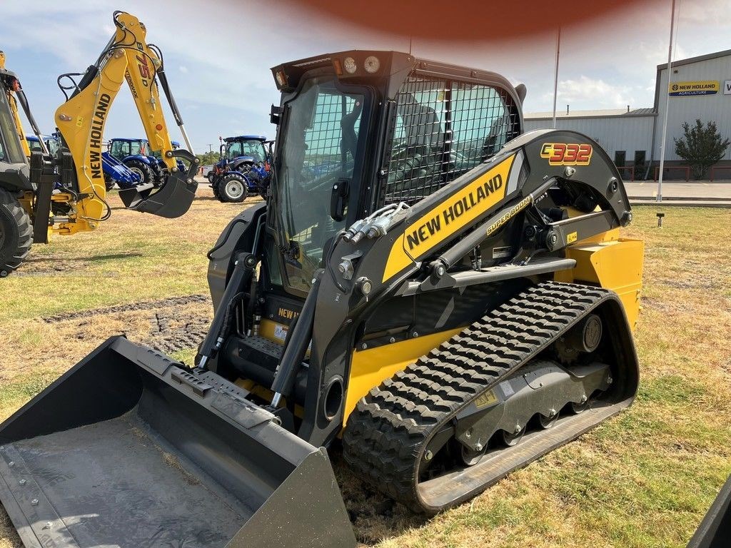 2023 New Holland Compact Track Loaders C332 Image 1