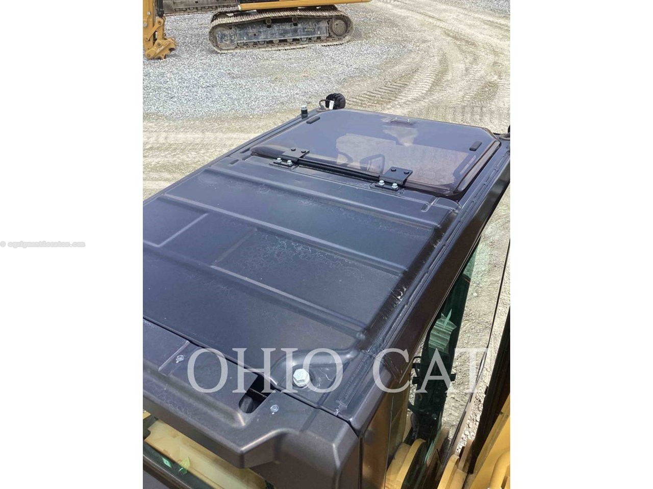 2019 Caterpillar 326 SLR Image 10