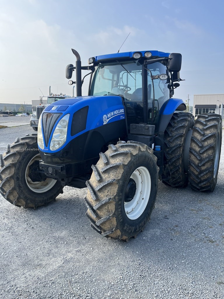 2015 New Holland T7.210 T4B Image 1