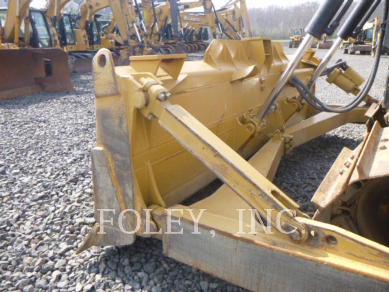 2017 Caterpillar D6TLGP Image 10