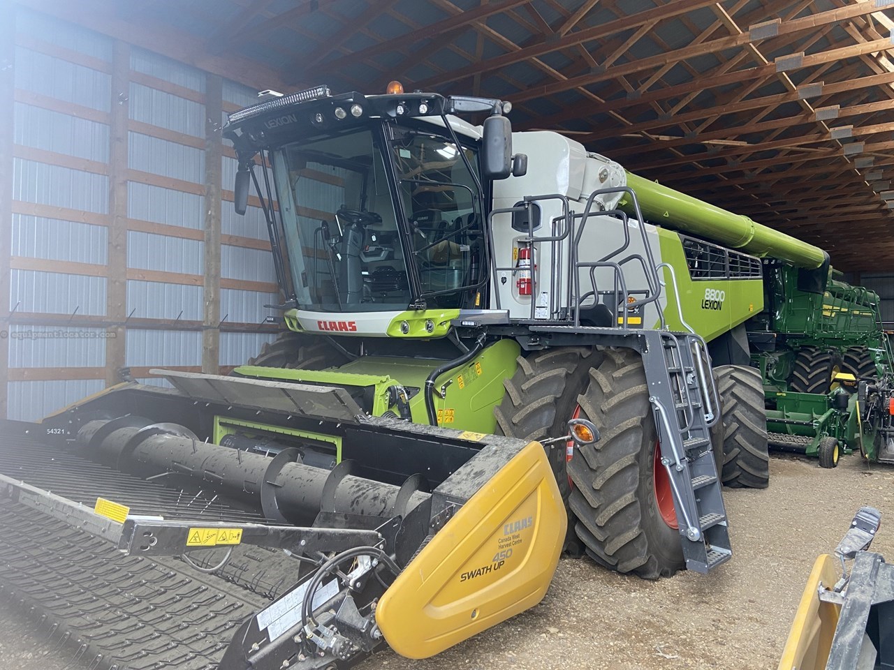 2022 CLAAS 8800 Image 1