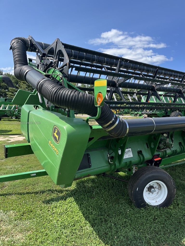 2012 John Deere 640FD Image 10