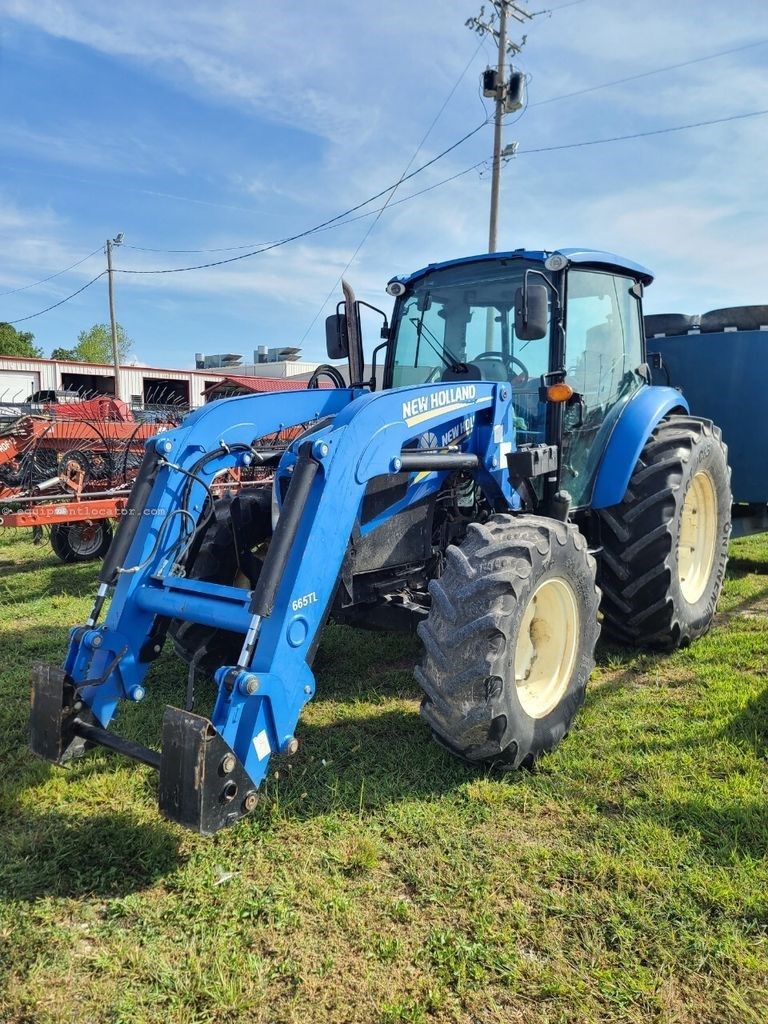 2014 New Holland T4.105 Image 1
