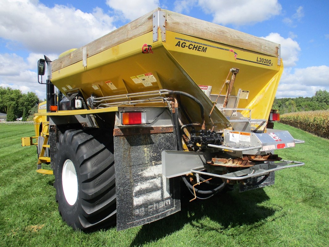 2006 Ag-Chem Terra Gator 6103 Image 10