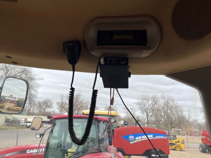 2001 Case IH MX 200 Image 10