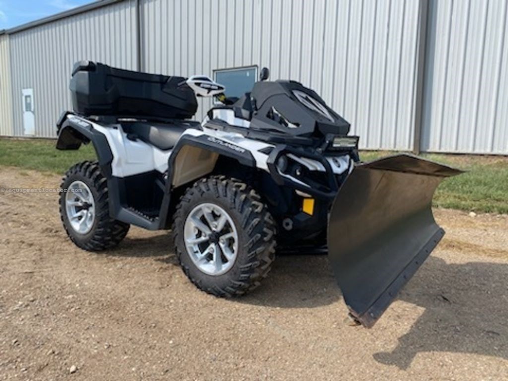 2018 Can-Am 2018 OUTLANDER WIN 650 WITH 60" PLOW BLADE Image 1