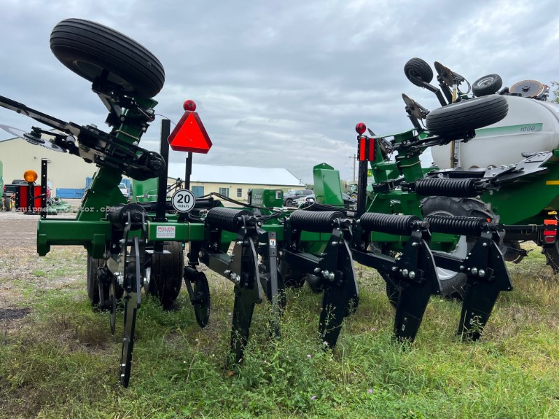 2023 Unverferth 122 Image 4