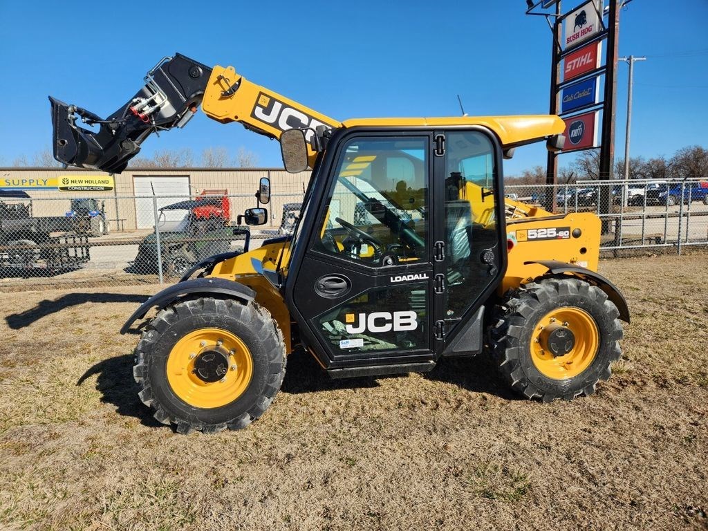 2023 JCB Agriculture Telescopic Handlers 525-60 Image 1