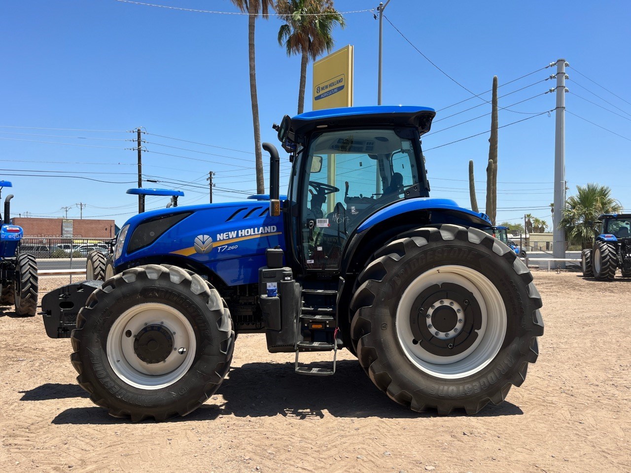 New Holland T7.260 Image 1