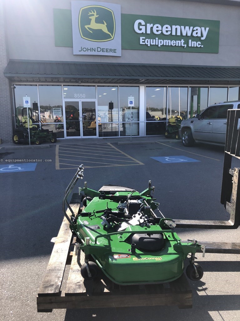 2020 John Deere 60D Image 4