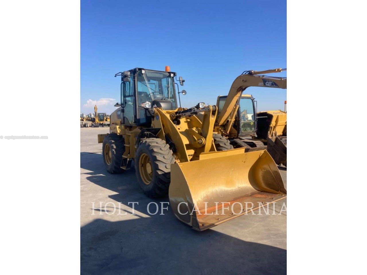 2020 Caterpillar 910M Image 2