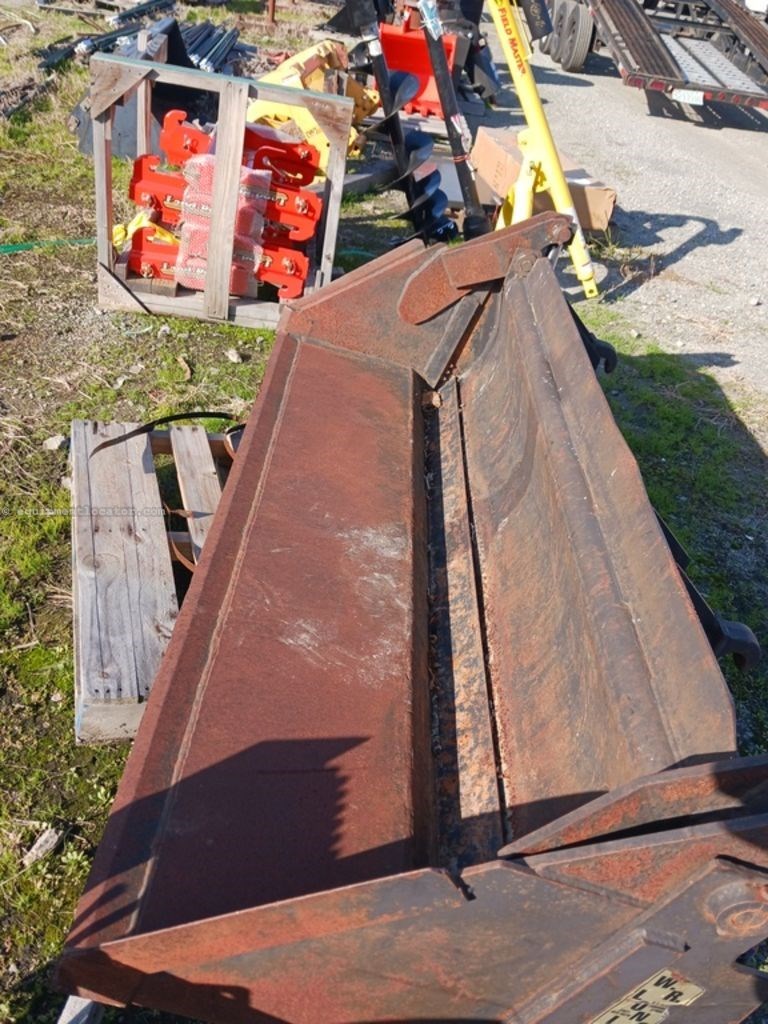 Other EURO Quick Attach  4 in 1 Bucket Attachment Image 1