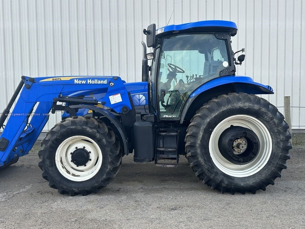 2007 New Holland T6050 Image 1