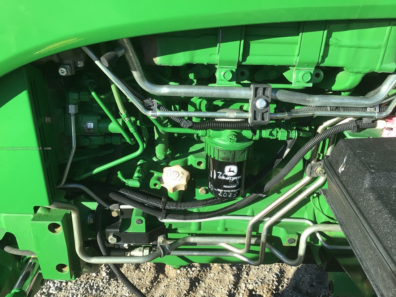2014 John Deere 5085E Image 33