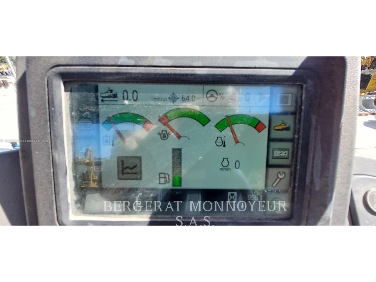 2020 Caterpillar AP355F Image 10