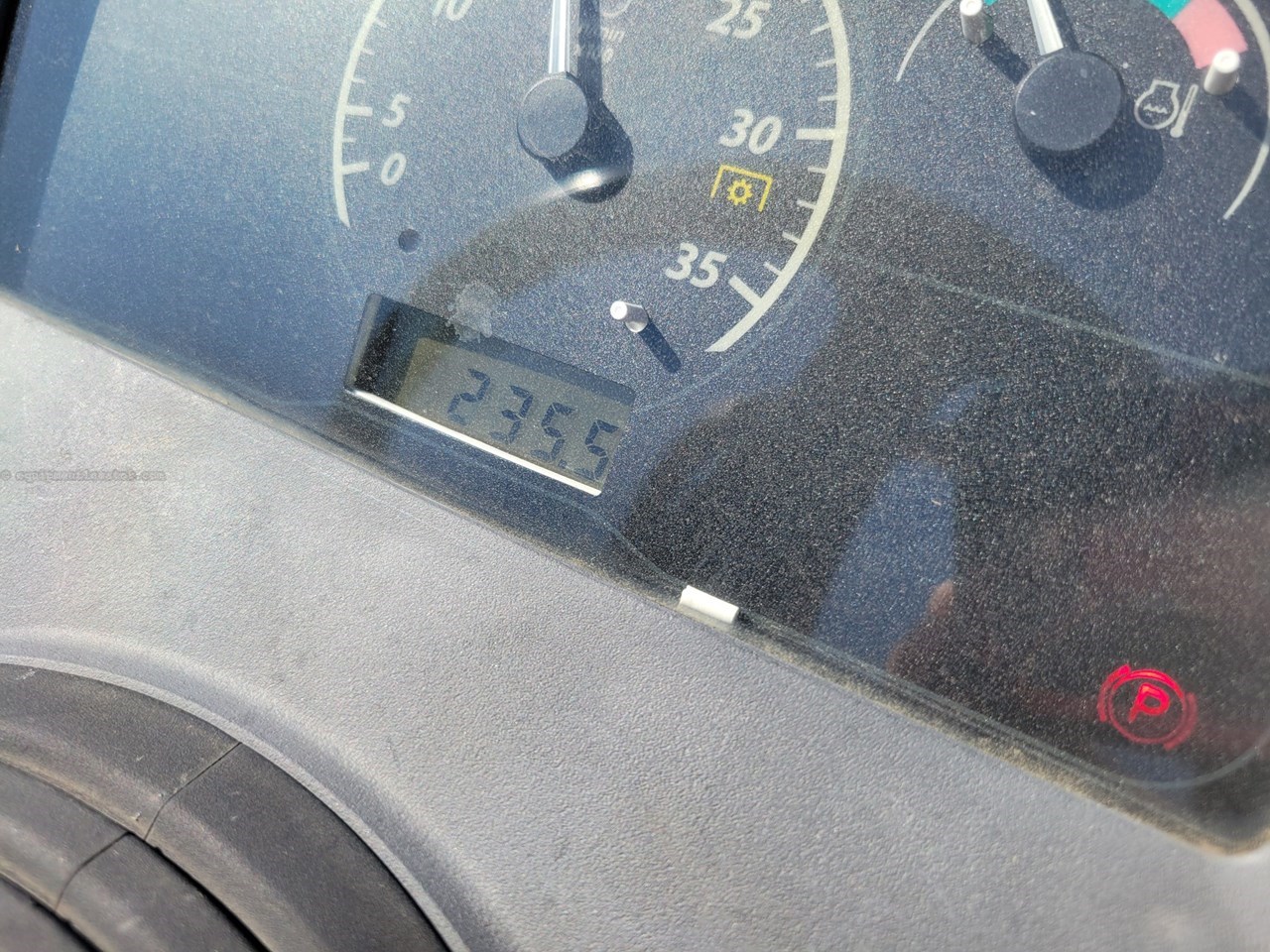 2018 John Deere 1025R Image 7