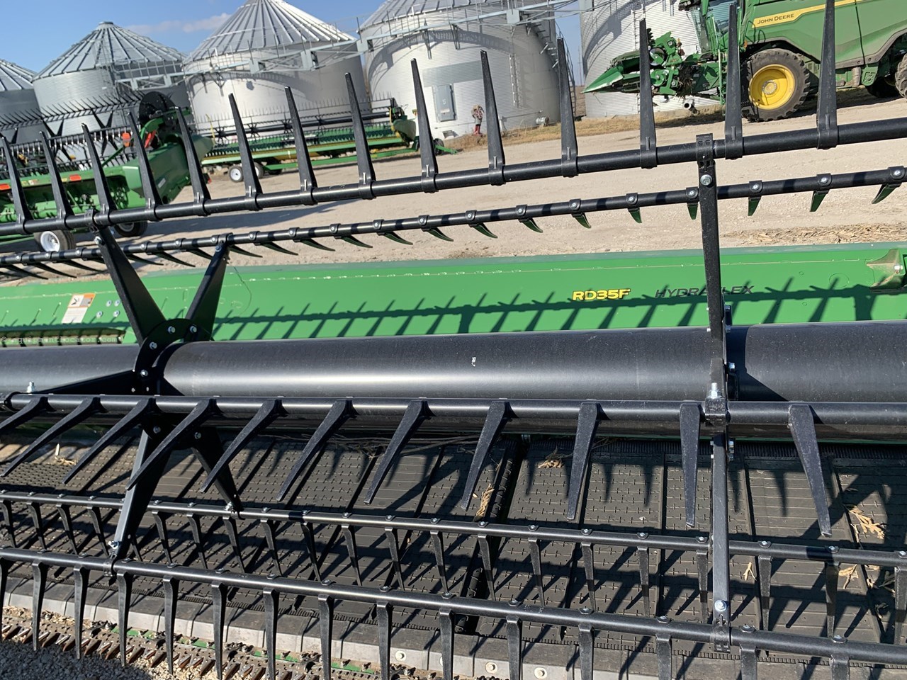 2023 John Deere RD35F Image 10