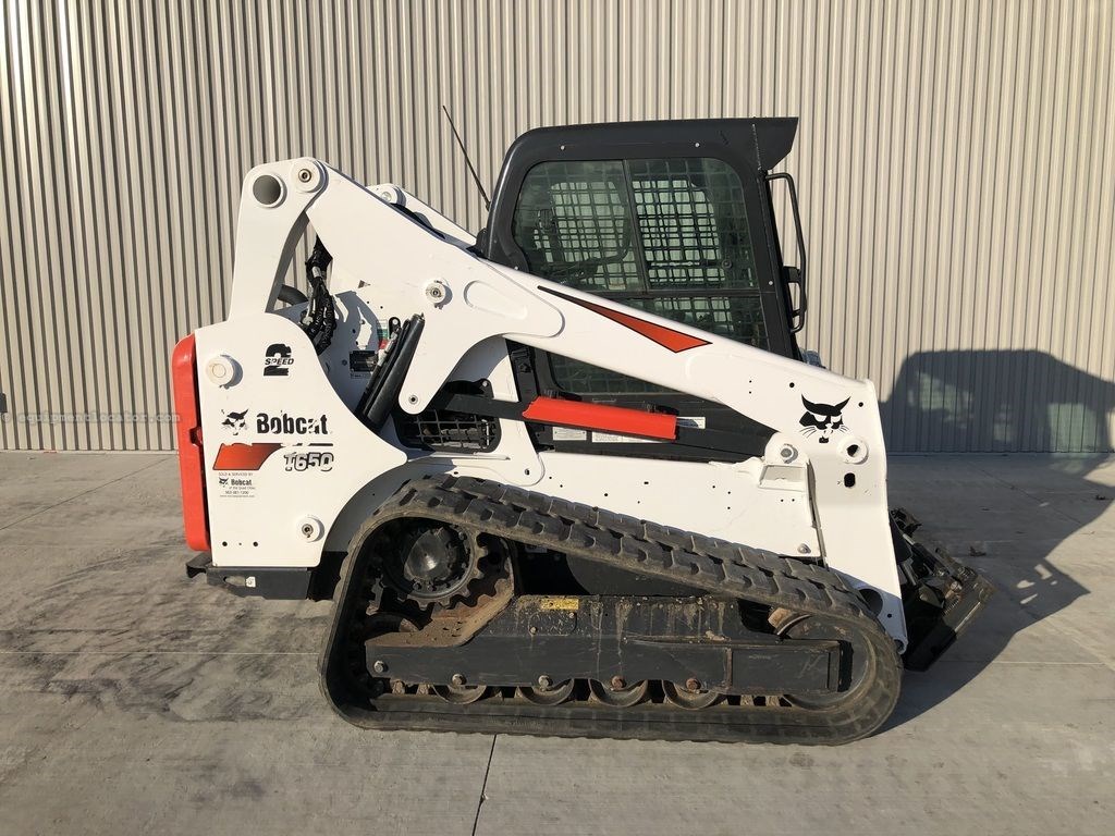 2019 Bobcat Compact Track Loaders T650 Image 1