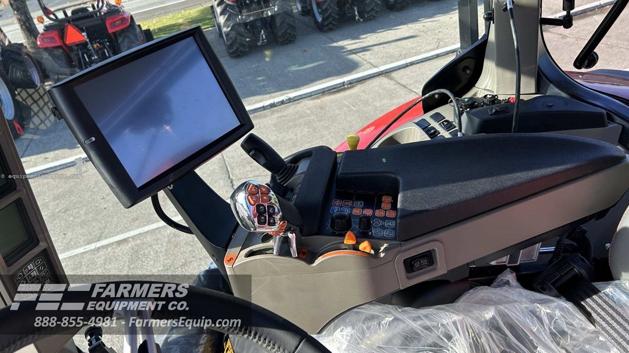 2023 Case IH PUMA 240CVX Image 10