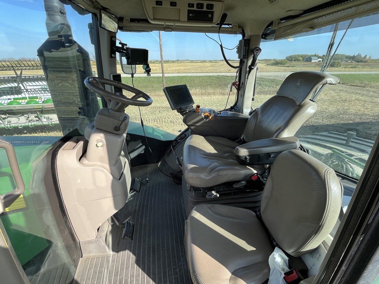 2017 John Deere 9620RX Image 10