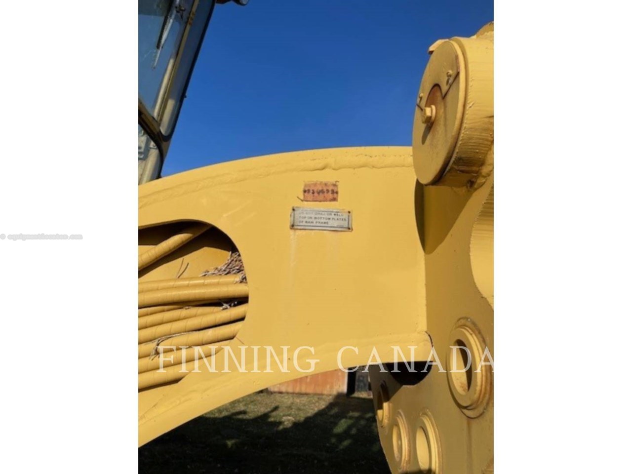 1975 Caterpillar 16G Image 10