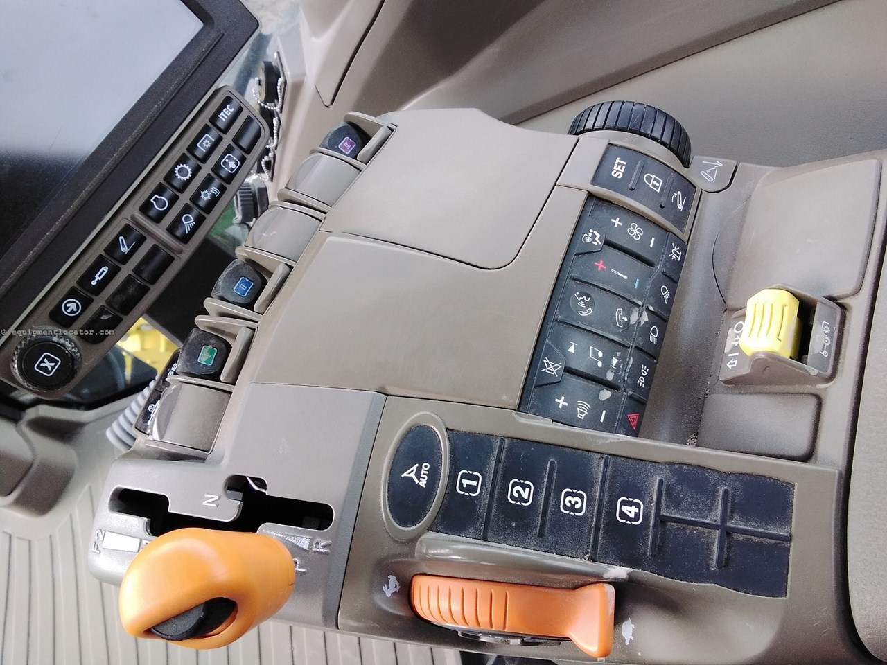 2021 John Deere 8RT 370 Image 32