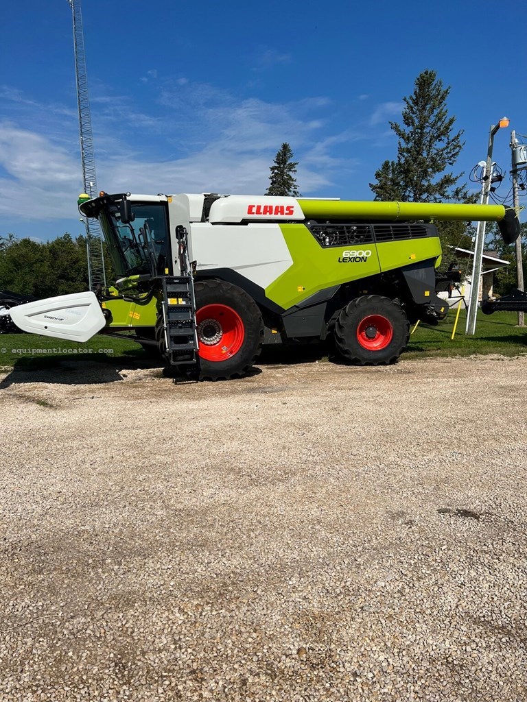 2021 CLAAS 6900 Image 1
