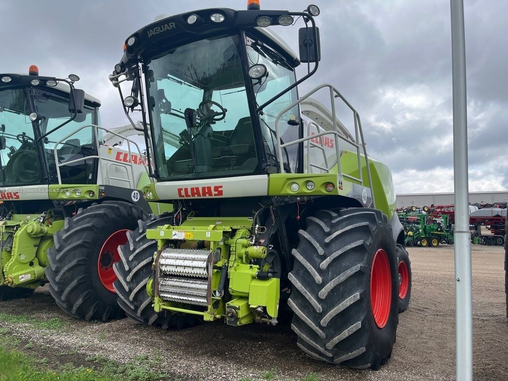 2014 CLAAS 840 Image 1