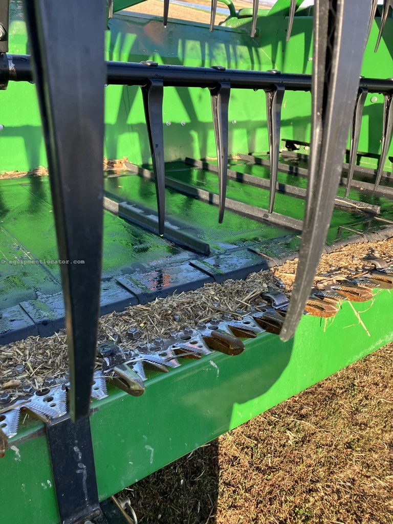 2018 John Deere 640FD Image 10