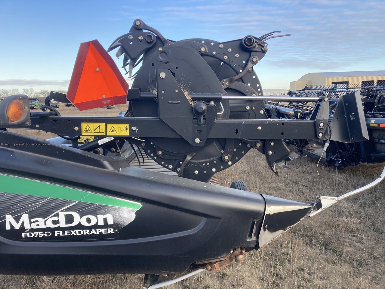 2017 MacDon FD75 Image 10