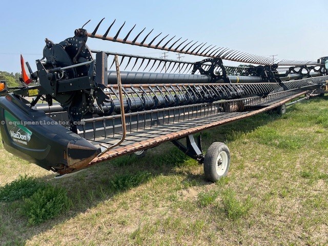 2017 MacDon FD75 Image 37